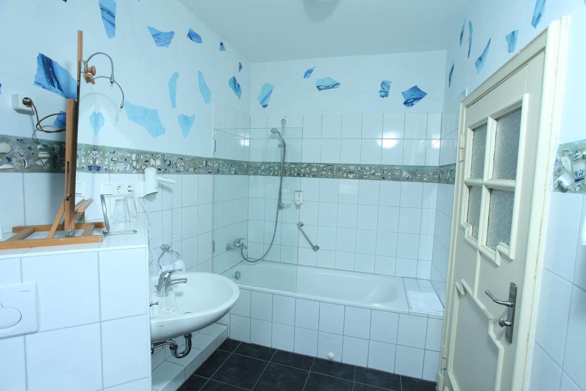 Hotel Artgenossen Lindlar Ngoại thất bức ảnh
